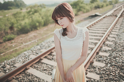 也许我们更是适合孤老终身