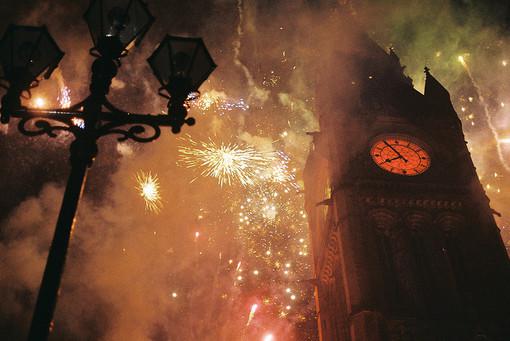 是夜,于是意兴阑珊的聊聊天 是夜,于是意兴阑珊的聊聊天